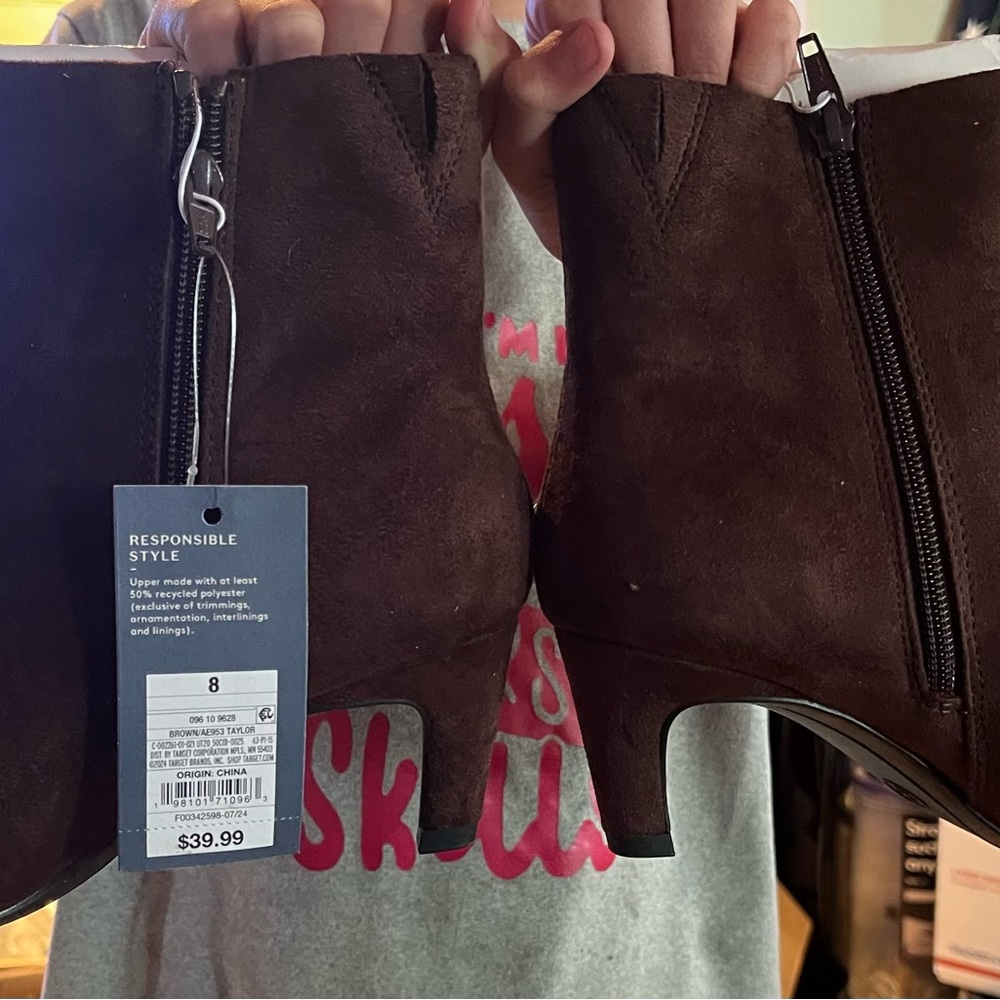 Universal Thread Brown Heeled Boots with Side Zipper